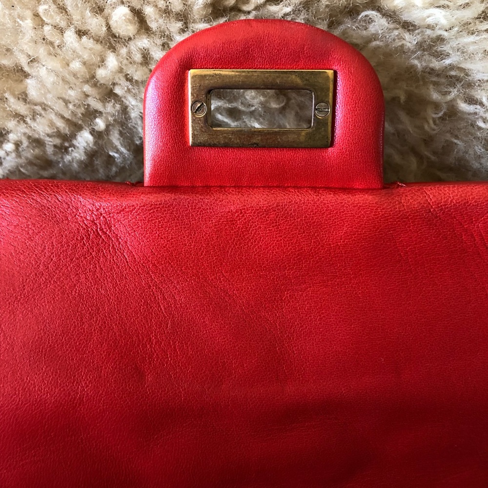 Classic Auth Chanel Bag!😍 - Picture 9 of 15